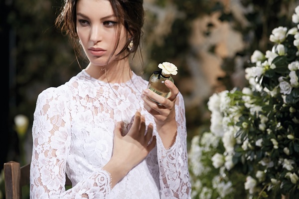 tinh dau nuoc hoa khac biet 1