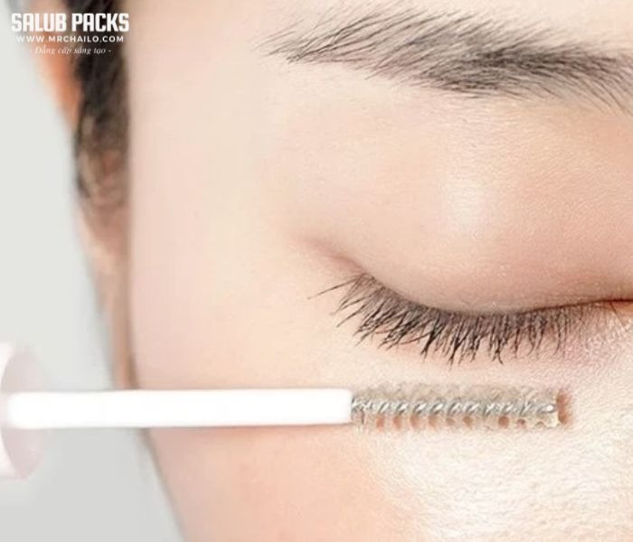 Công dụng của Vaseline trong dưỡng lông mày mượt mà